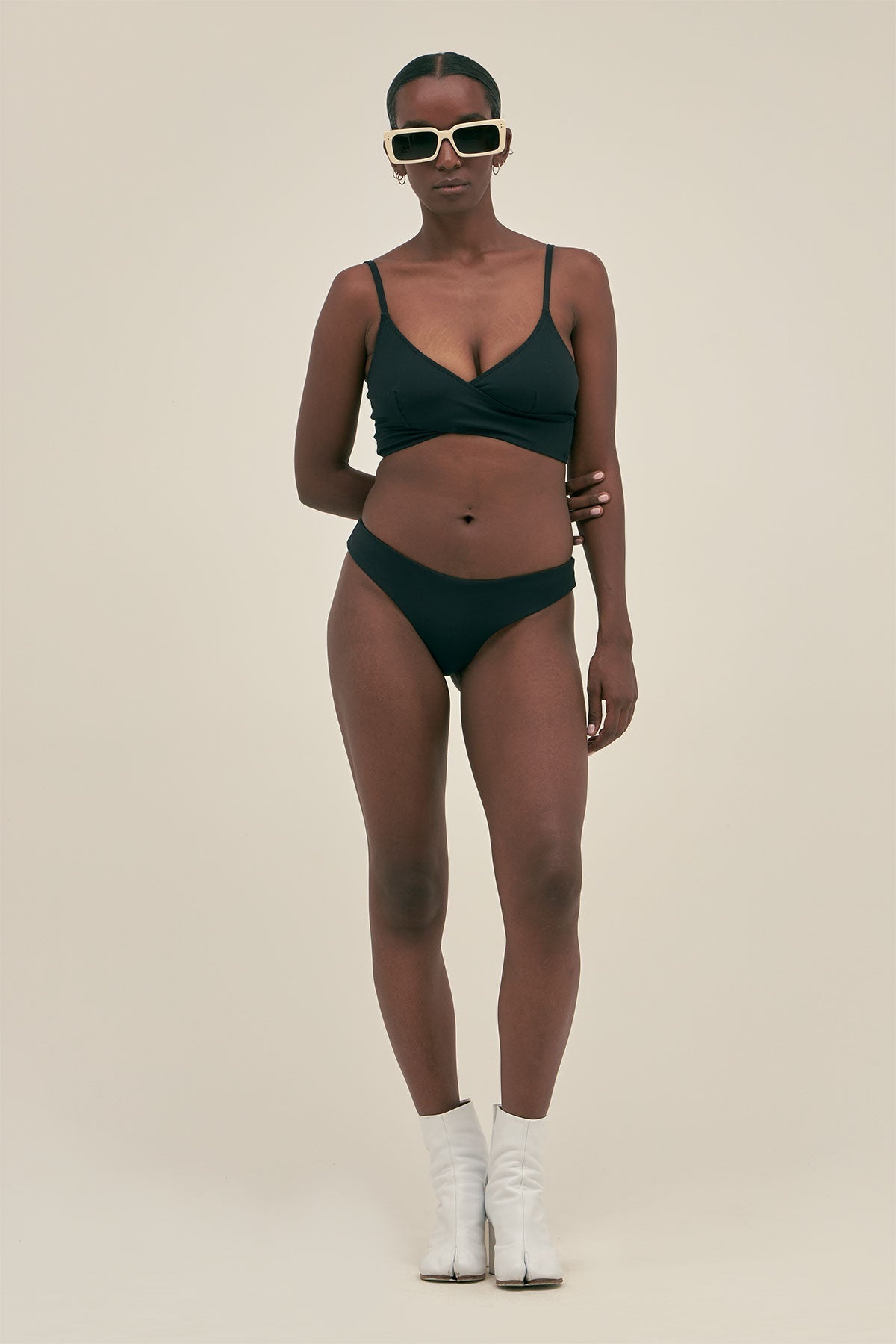 Braguita Bikini Brazilian Rib Negro - Polonio