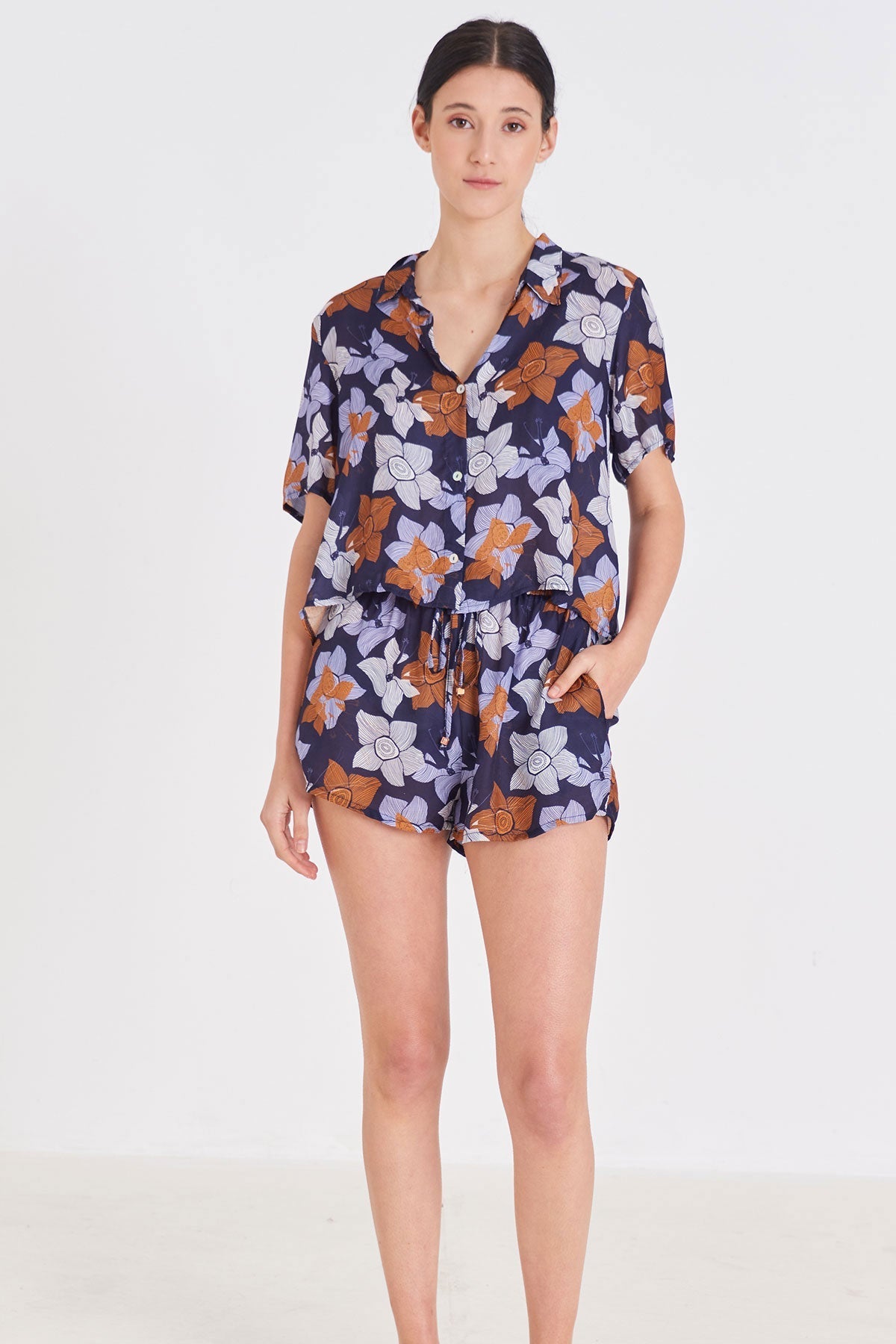 Silk Vale Short - Polonio