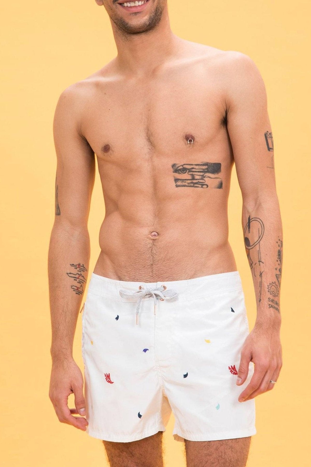 White Embroidered Gents Swim Trunks - Polonio