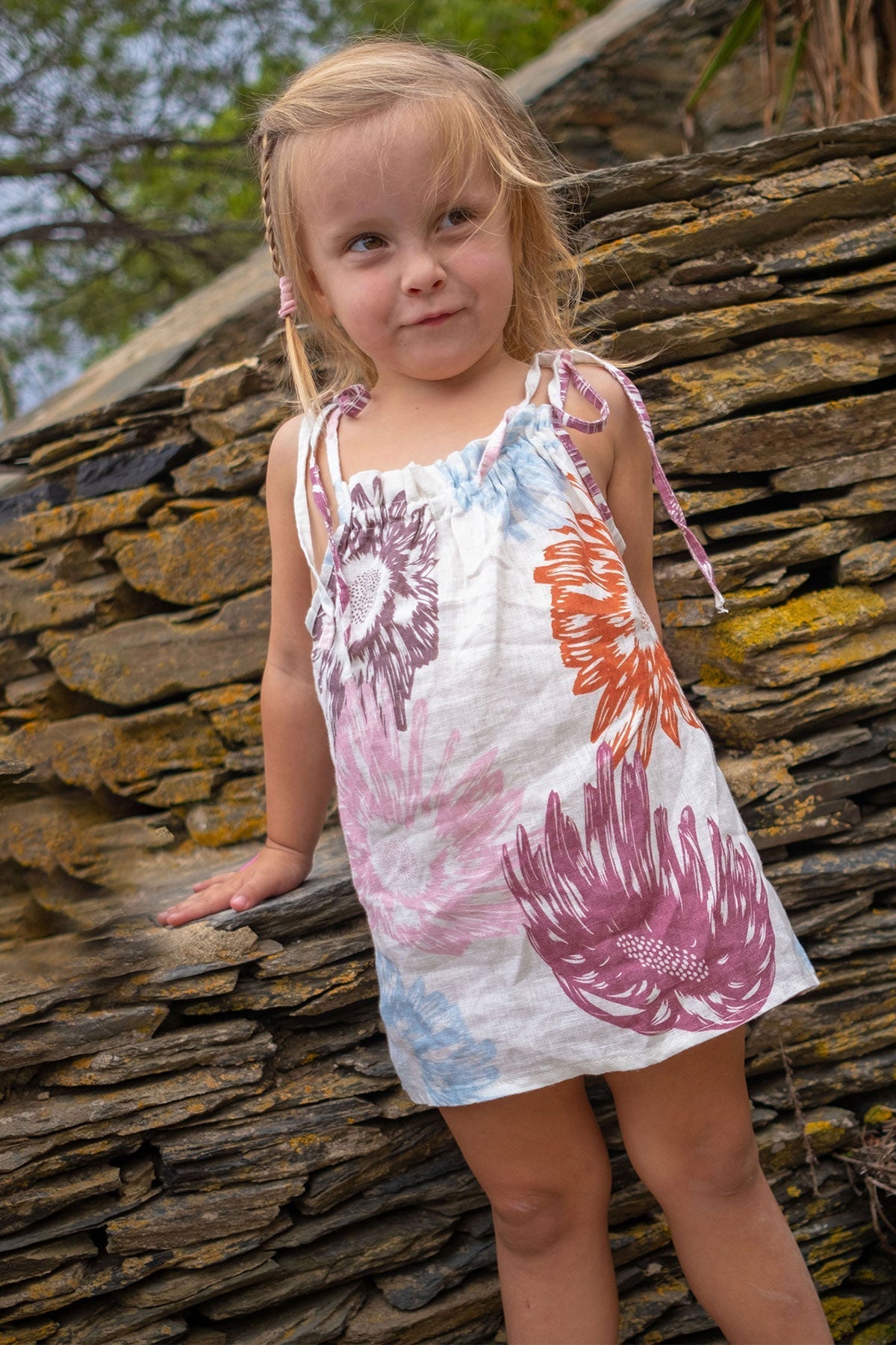 Linen Dress with Floral Print for Baby and Girl | Polonio Linen Dress with Floral Print for Baby and Girl | Polonio