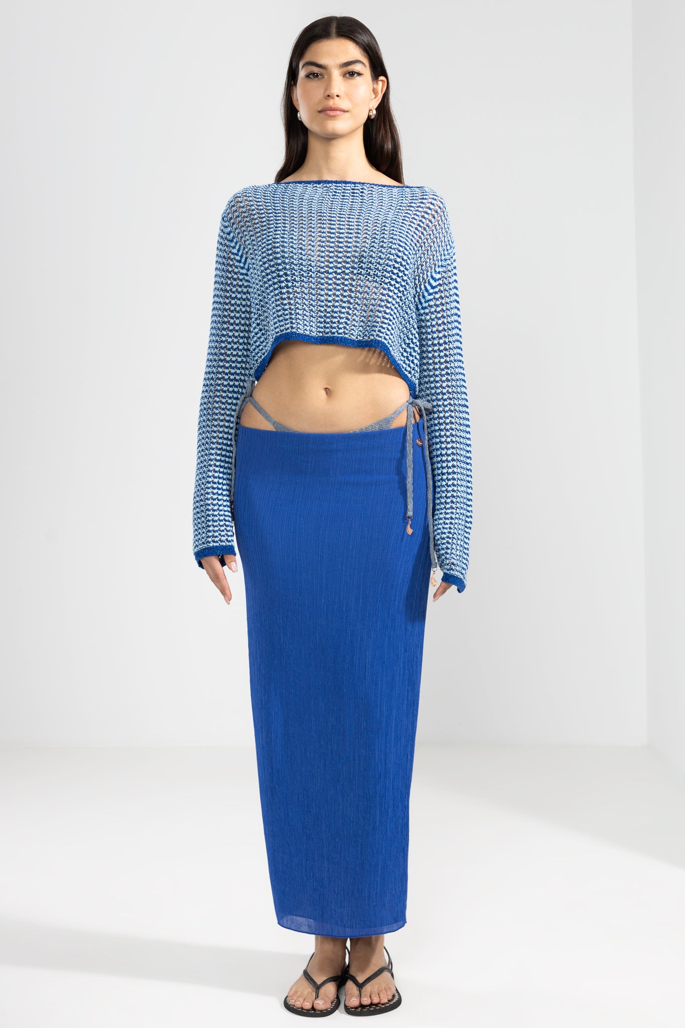 Kurz geschnittener Pullover in Blau