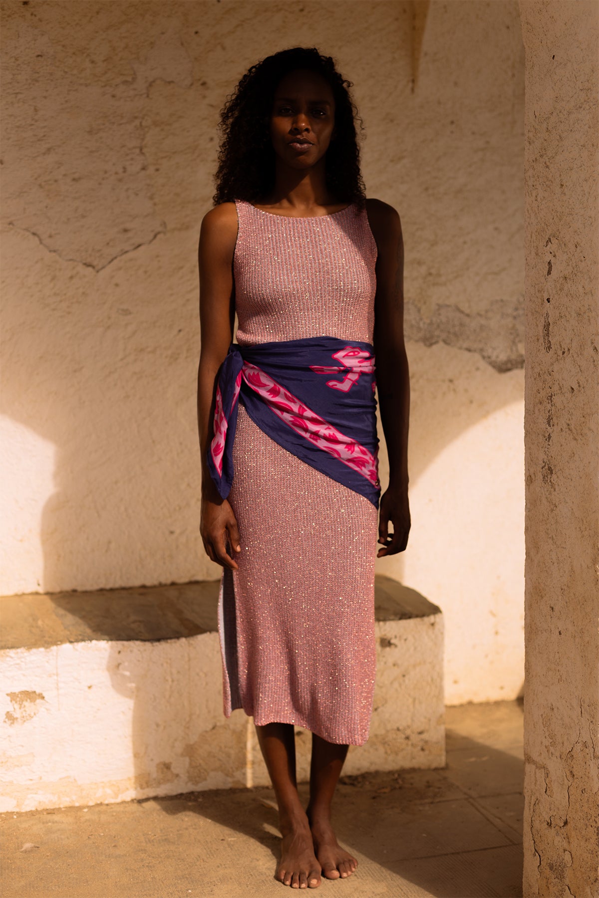 Eli Kleid aus Lurex-Strick in Rosa