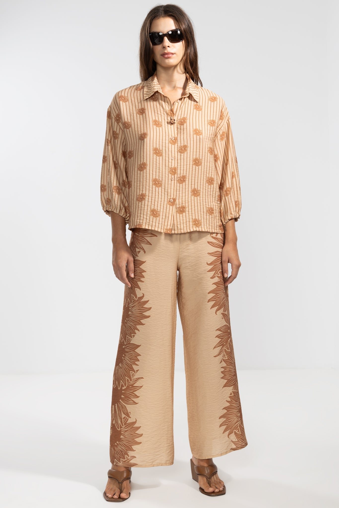 Flo Shirt in Bloomline Camel