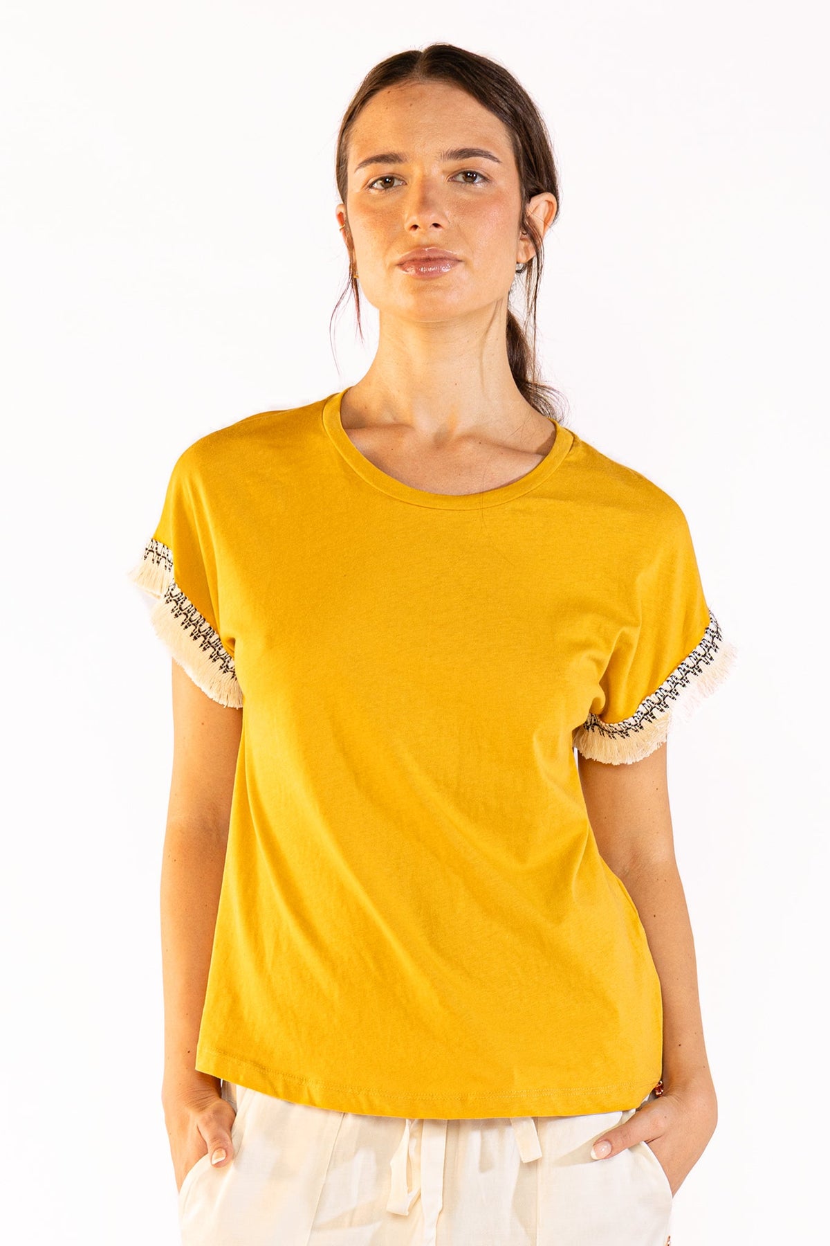 Fringes Tee en Camel