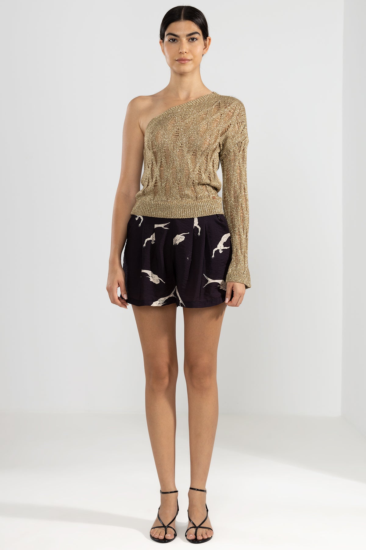 Black Mermaid Print Women's Shorts – Pleated | Polonio