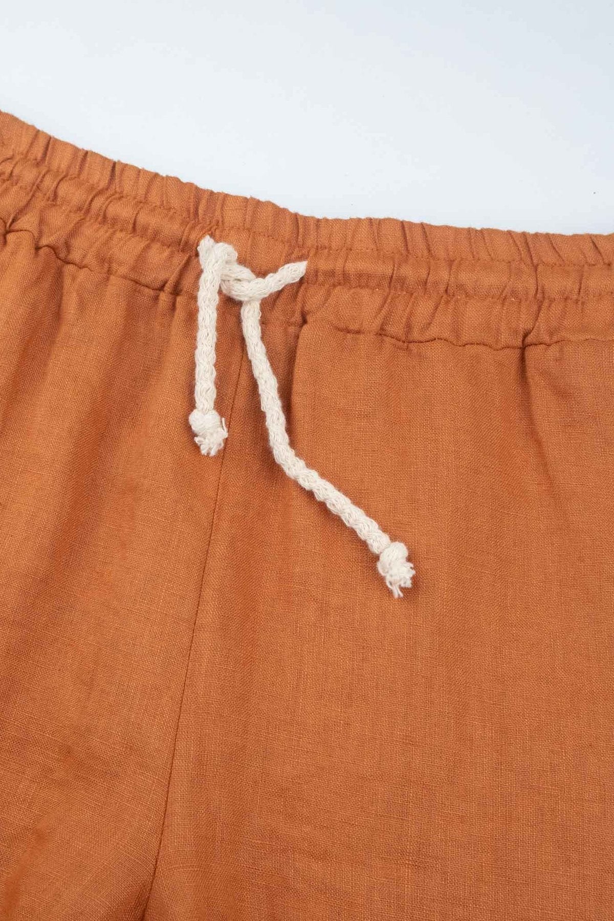 Camel Tailored Linen Shorts - Polonio